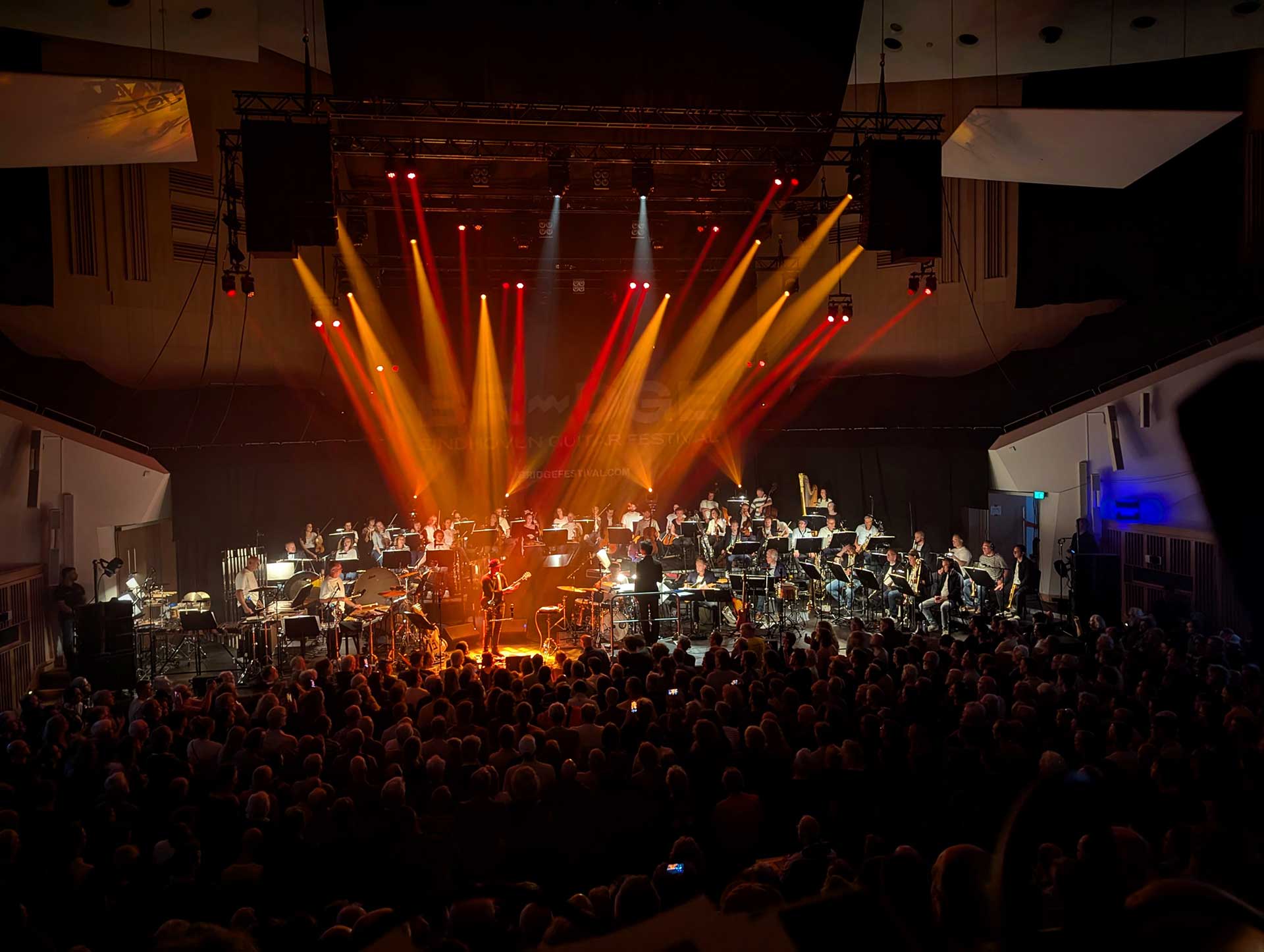 DWEEZIL ZAPPA & METROPOLE ORKEST